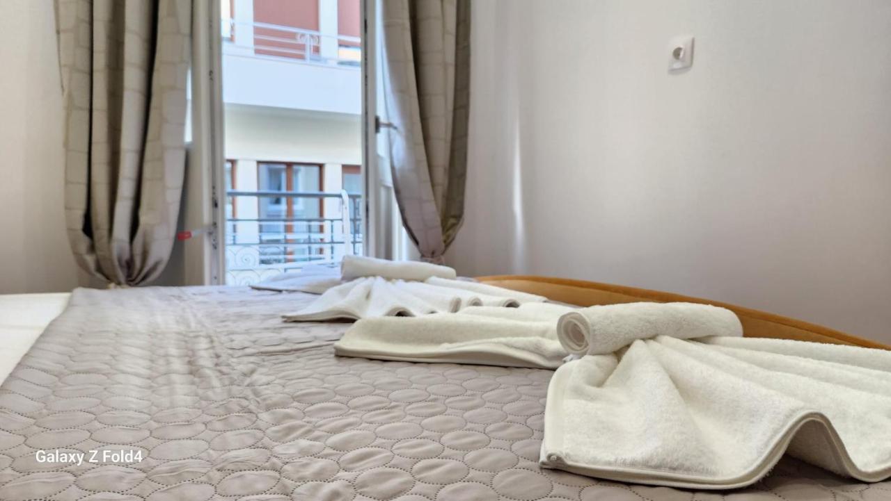 De Lenco Residence 4 Атина Екстериор снимка